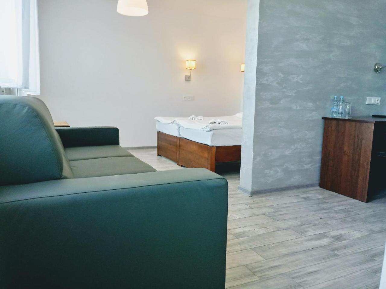 Hotel Milosz Restauracja, Basen Dla Dzieci, Sala Zabaw, Silownia Kartuzy Exteriér fotografie