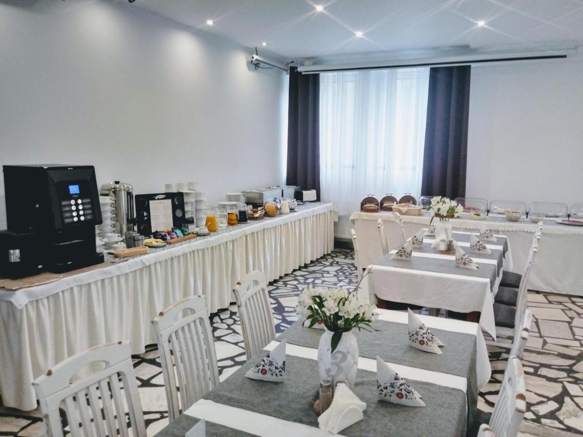 Hotel Milosz Restauracja, Basen Dla Dzieci, Sala Zabaw, Silownia Kartuzy Exteriér fotografie